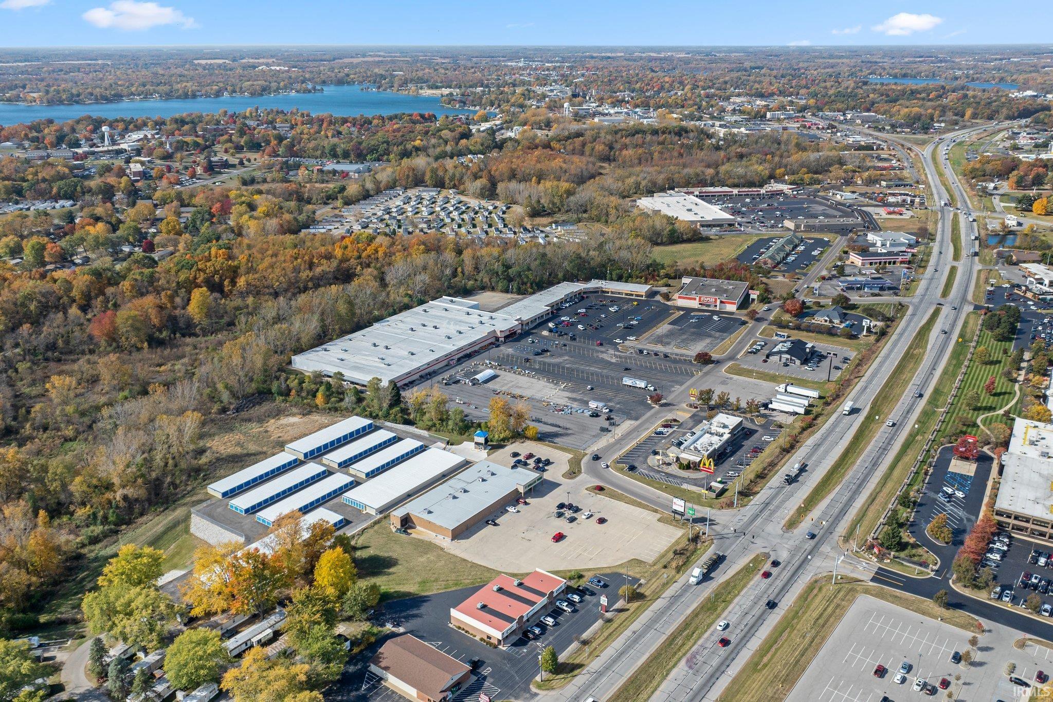 3790 E Lake City Highway Warsaw IN 46580