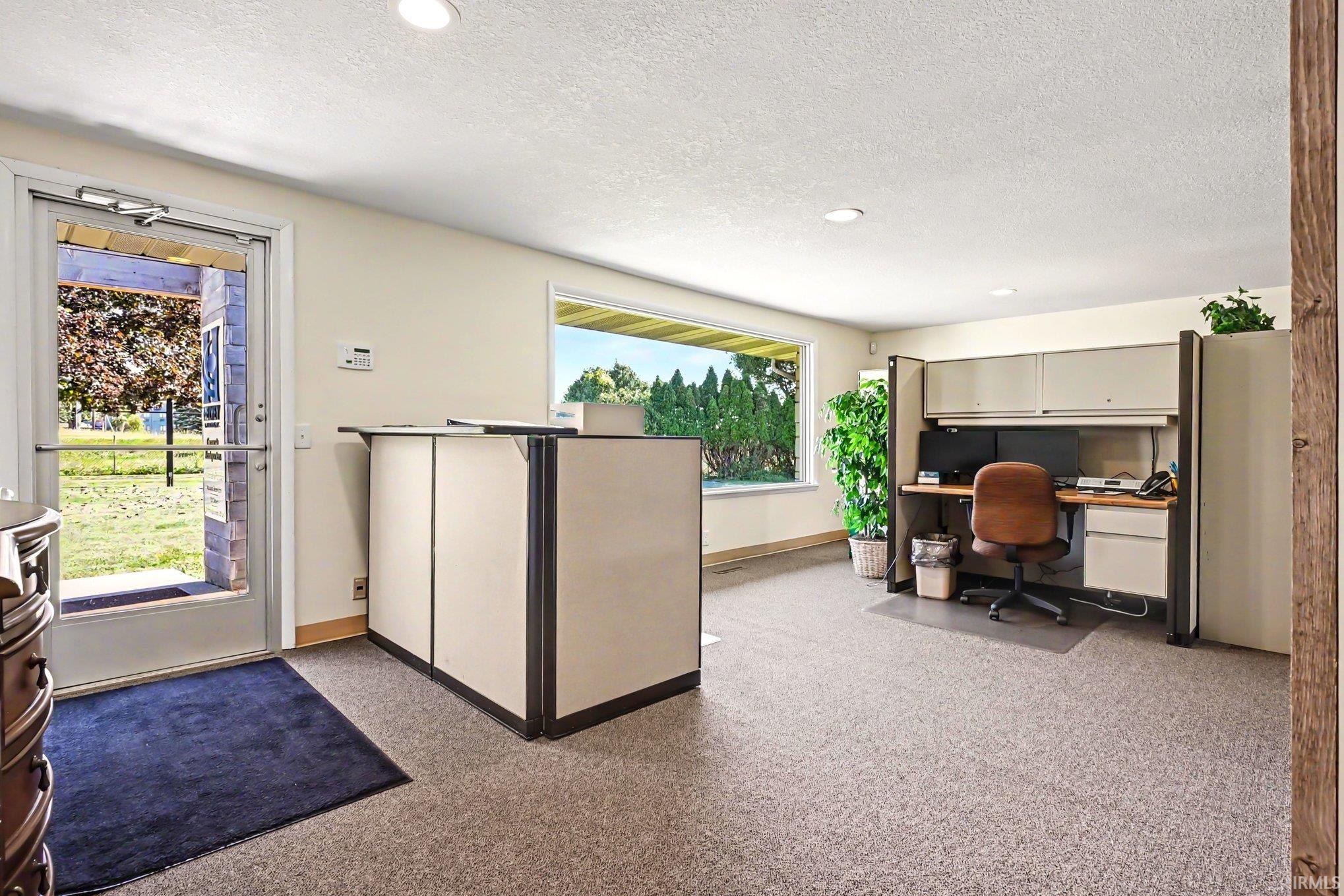 3790 E Lake City Highway Warsaw IN 46580