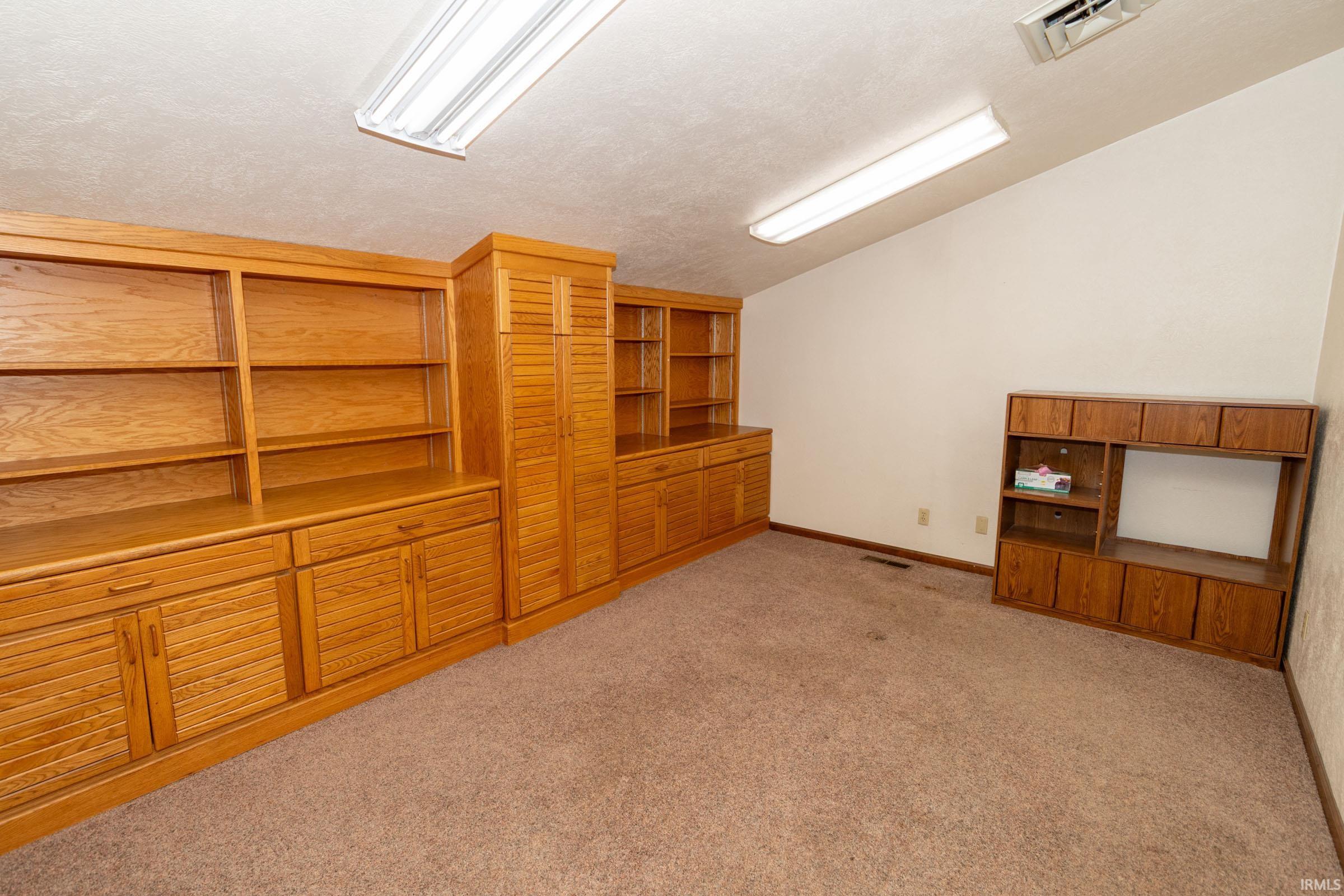 1505 Elkhart Road Goshen IN 46526