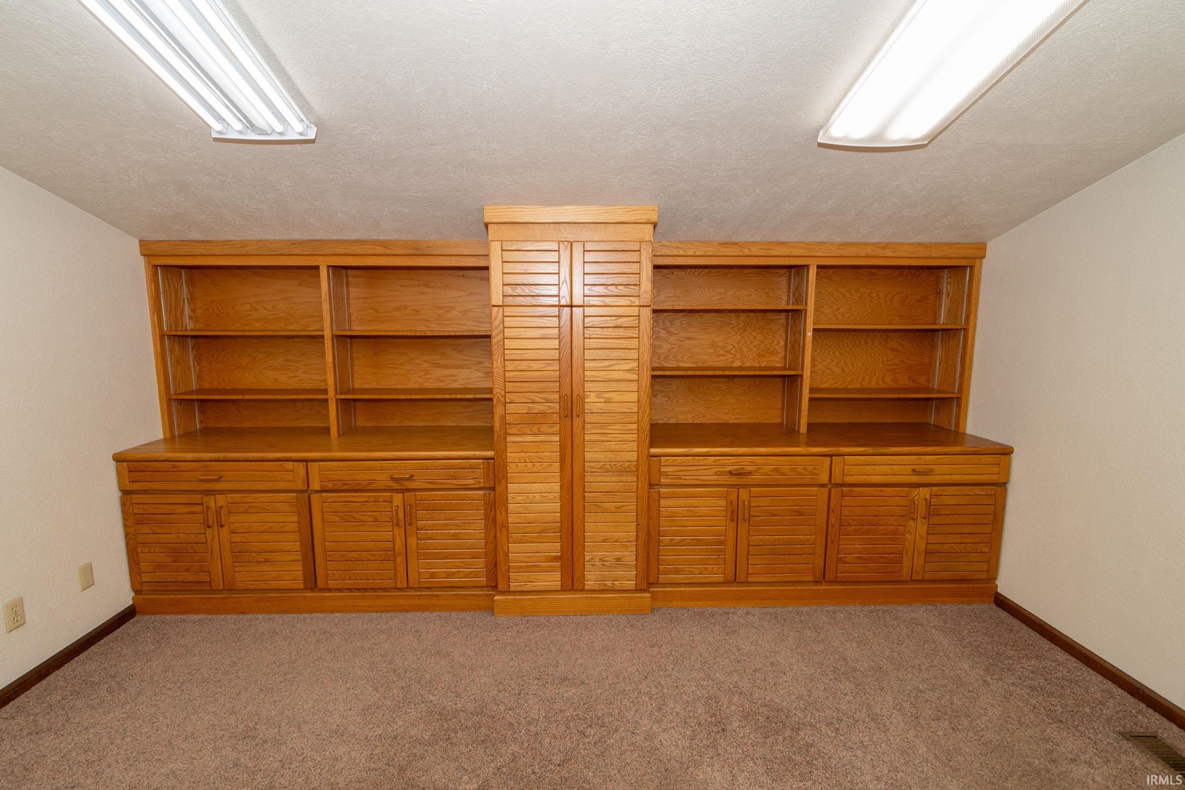 1505 Elkhart Road Goshen IN 46526