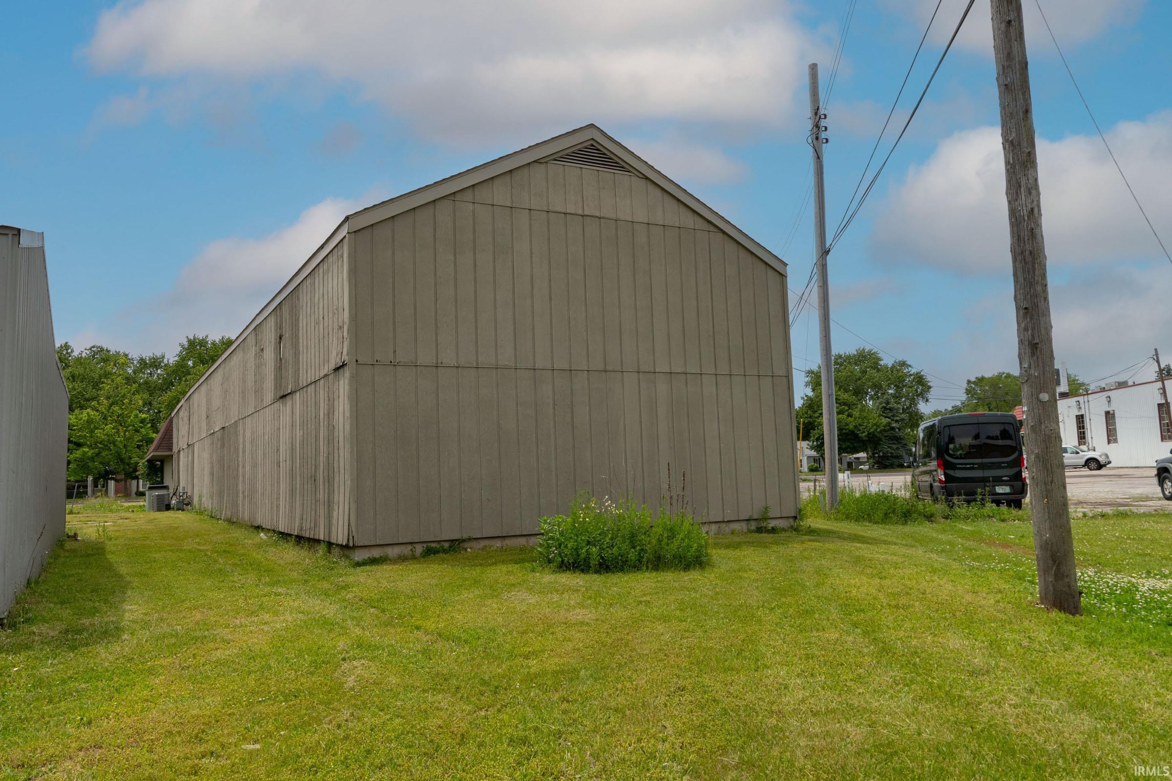 1505 Elkhart Road Goshen IN 46526
