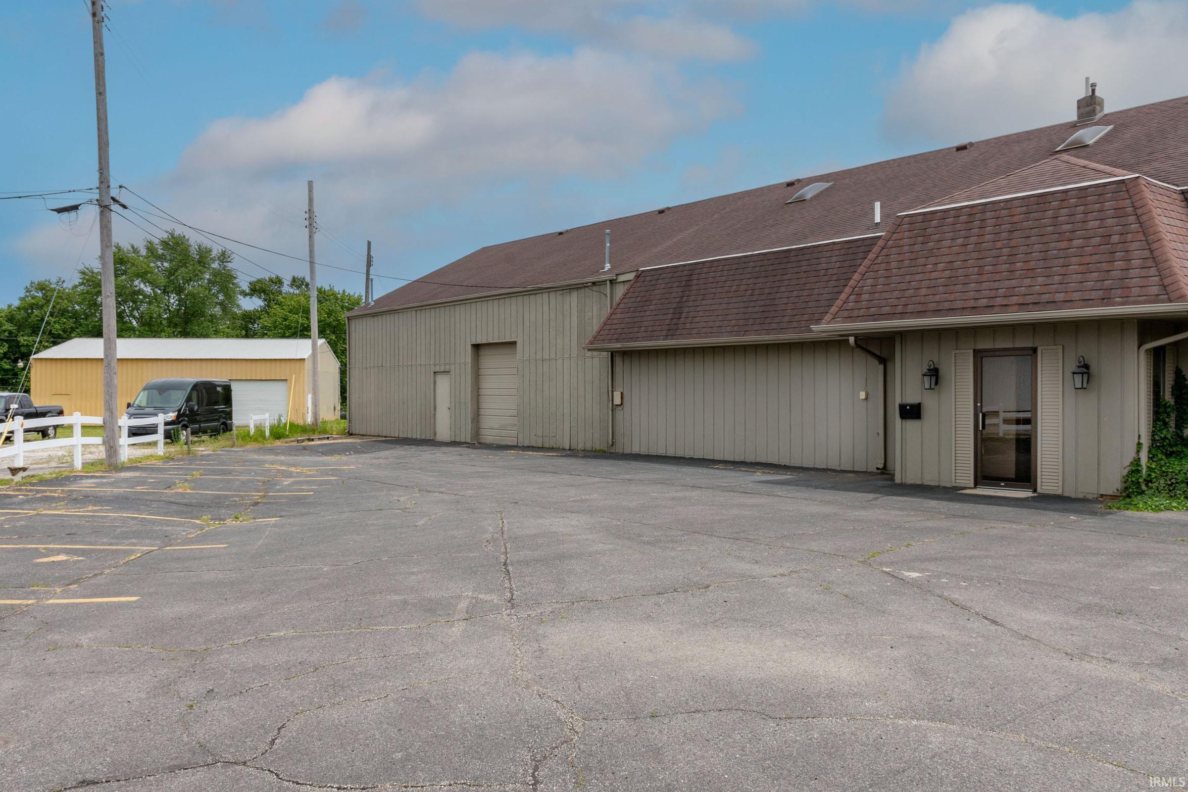 1505 Elkhart Road Goshen IN 46526