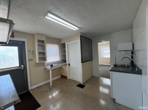 4615 Shadeland Avenue Indianapolis IN 46226
