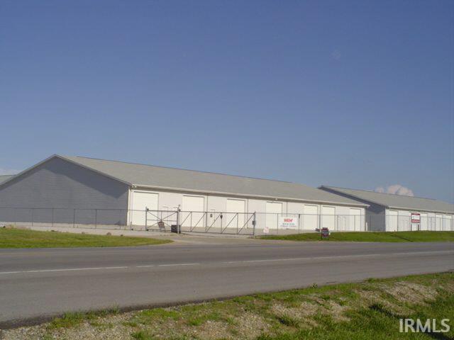 10208 N State Road 13 #1 Syracuse IN 46567
