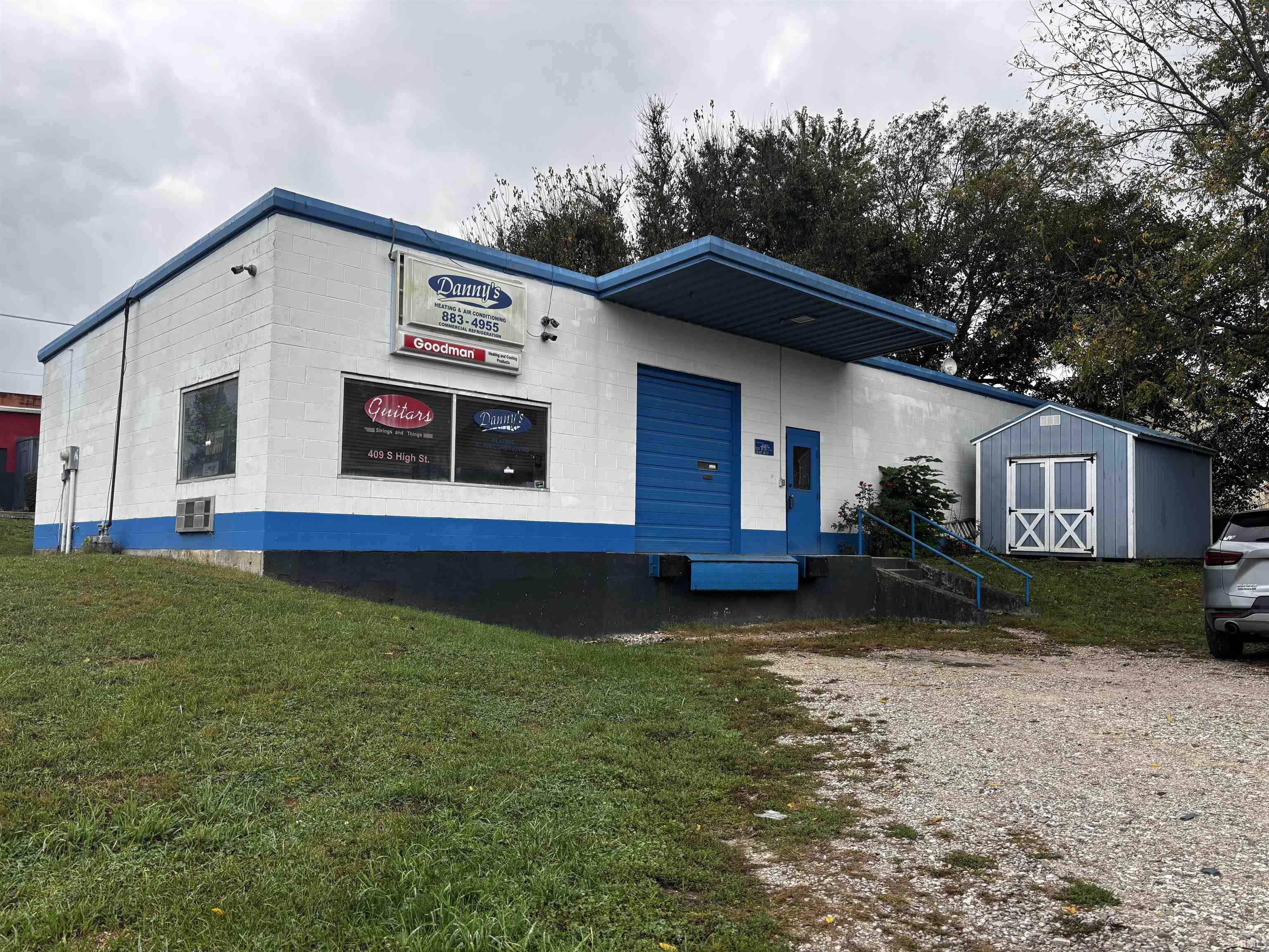 409 S High Street Salem IN 47167