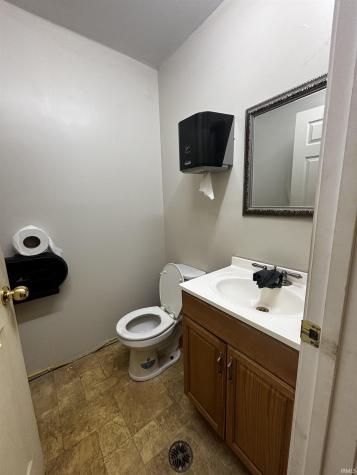 409 S High Street Salem IN 47167
