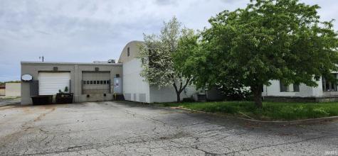 1627 W Lusher Elkhart IN 46517