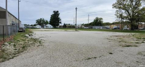 1627 W Lusher Elkhart IN 46517