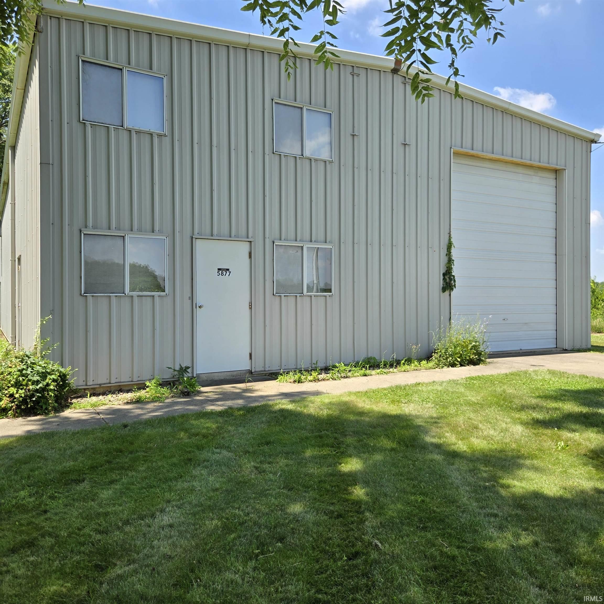 5877 Pine Road Plymouth IN 46563