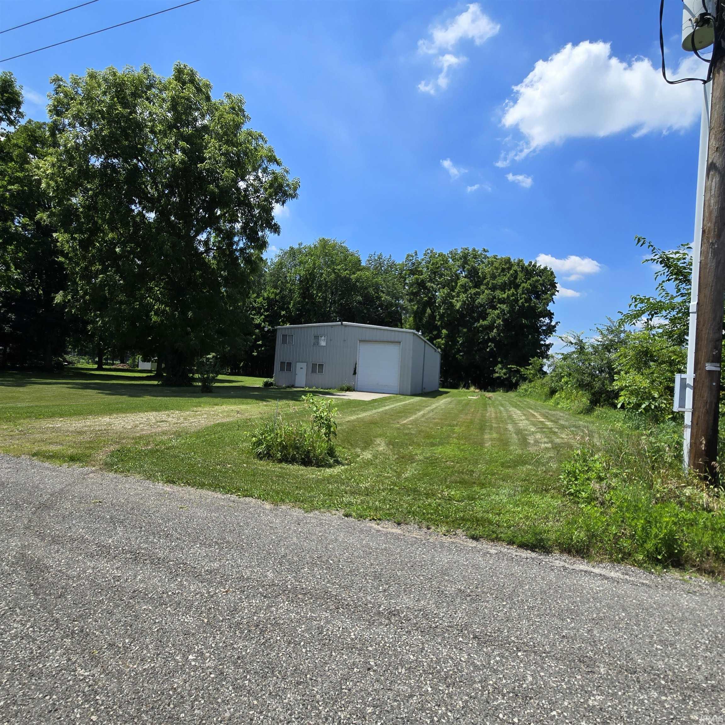 5877 Pine Road Plymouth IN 46563