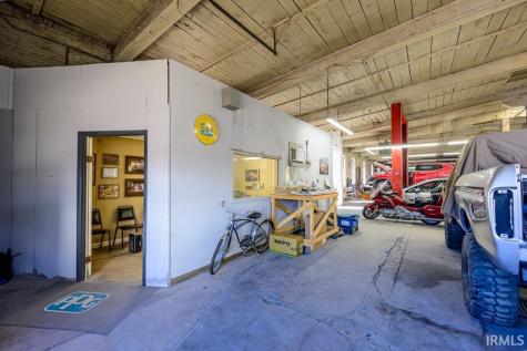 112 Clark Street Evansville IN 47708