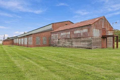 1244 E Market Street Huntington IN 46750