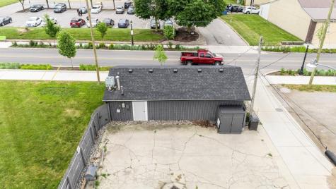 1017 E Pontiac Street Fort Wayne IN 46803