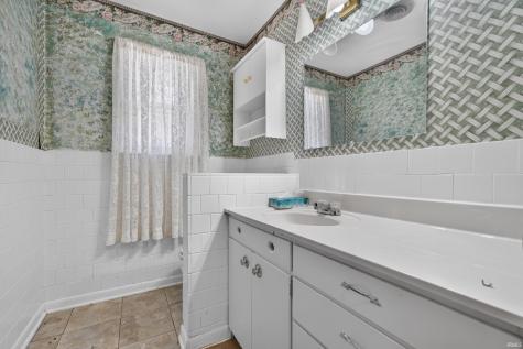 314 N Washington Street Swayzee IN 46986