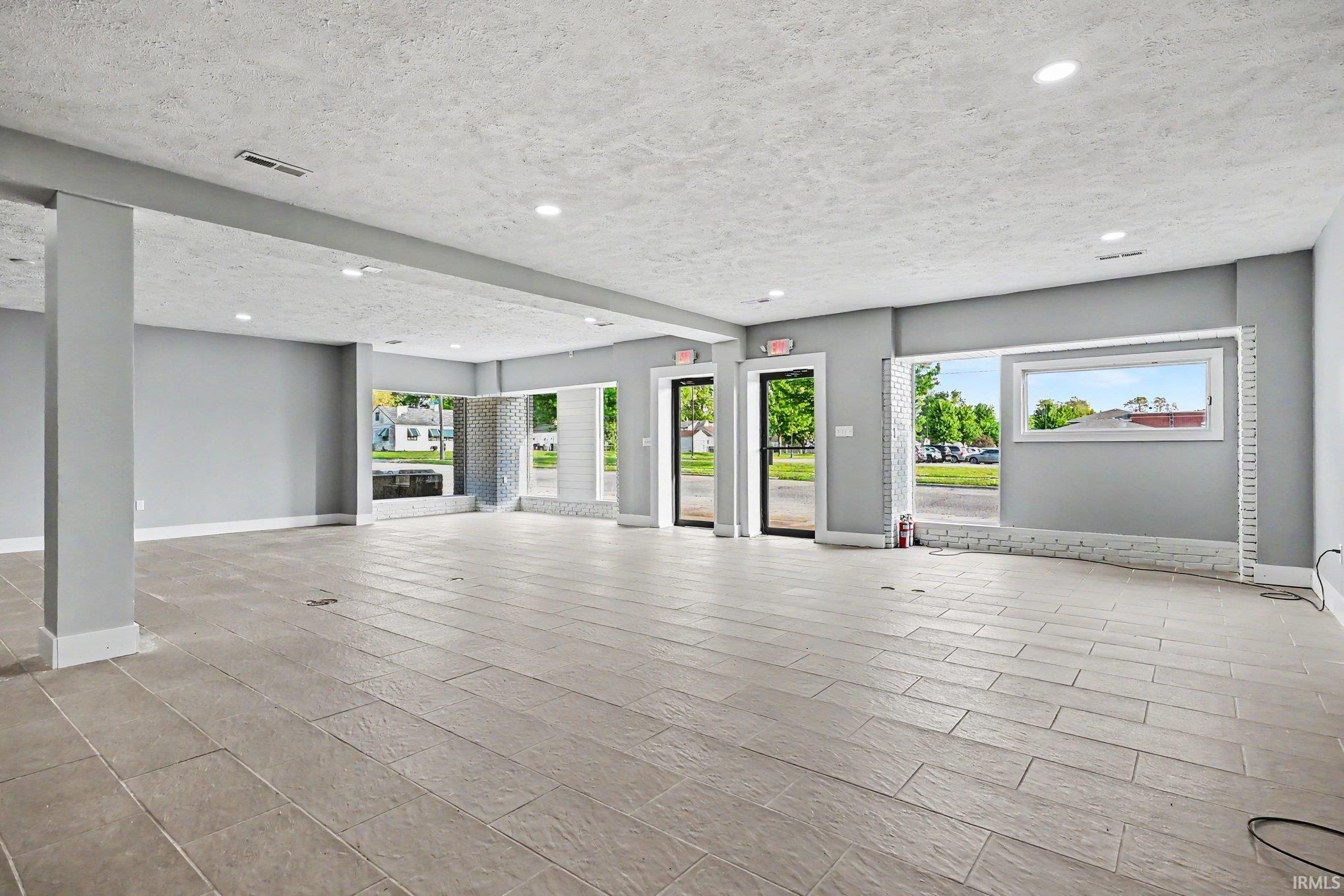 1428 E Calvert Street South Bend IN 46613