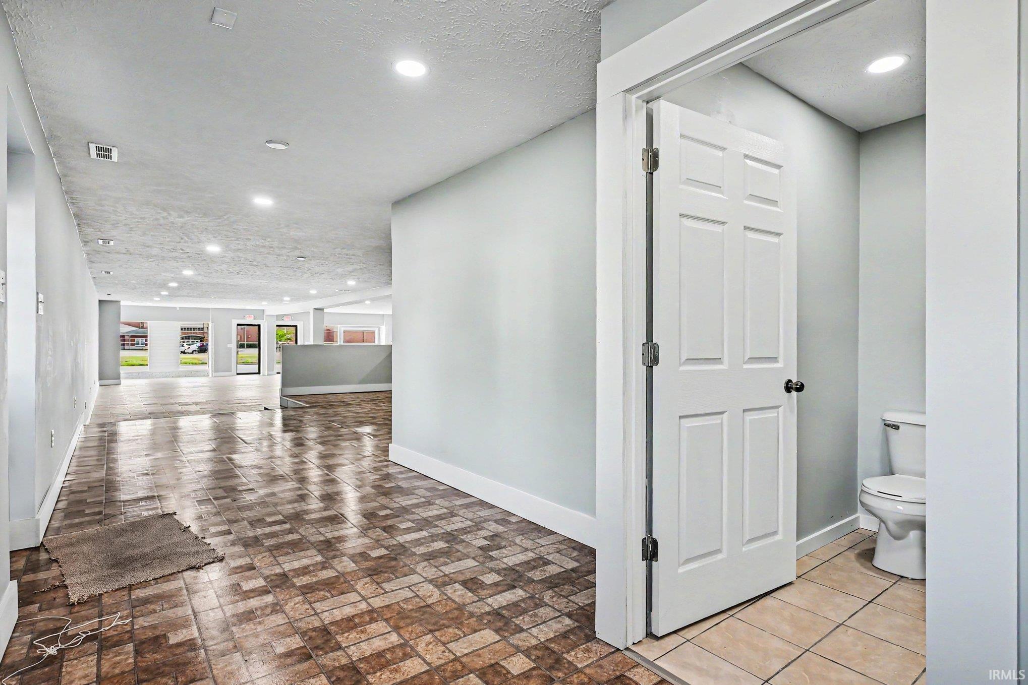 1428 E Calvert Street South Bend IN 46613