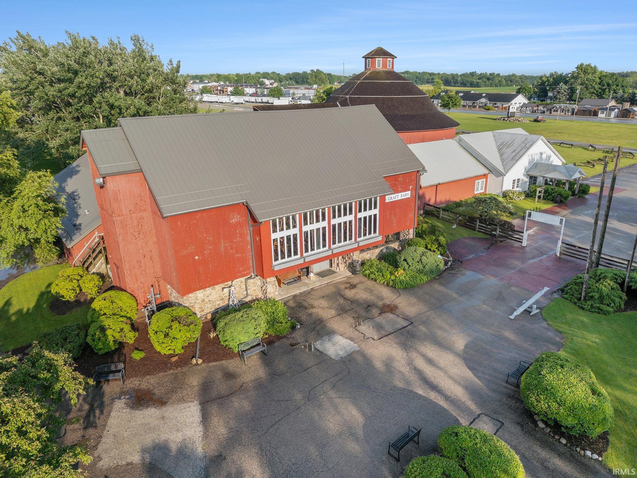 1600 W Market Street Nappanee IN 46550