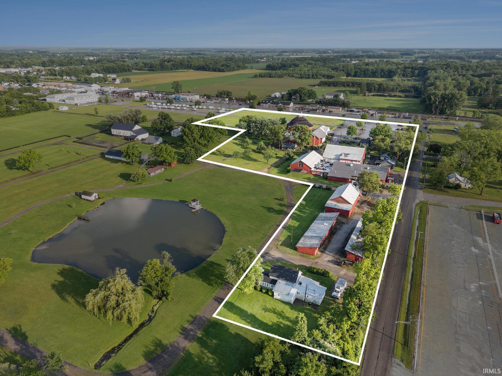 1600 W Market Street Nappanee IN 46550