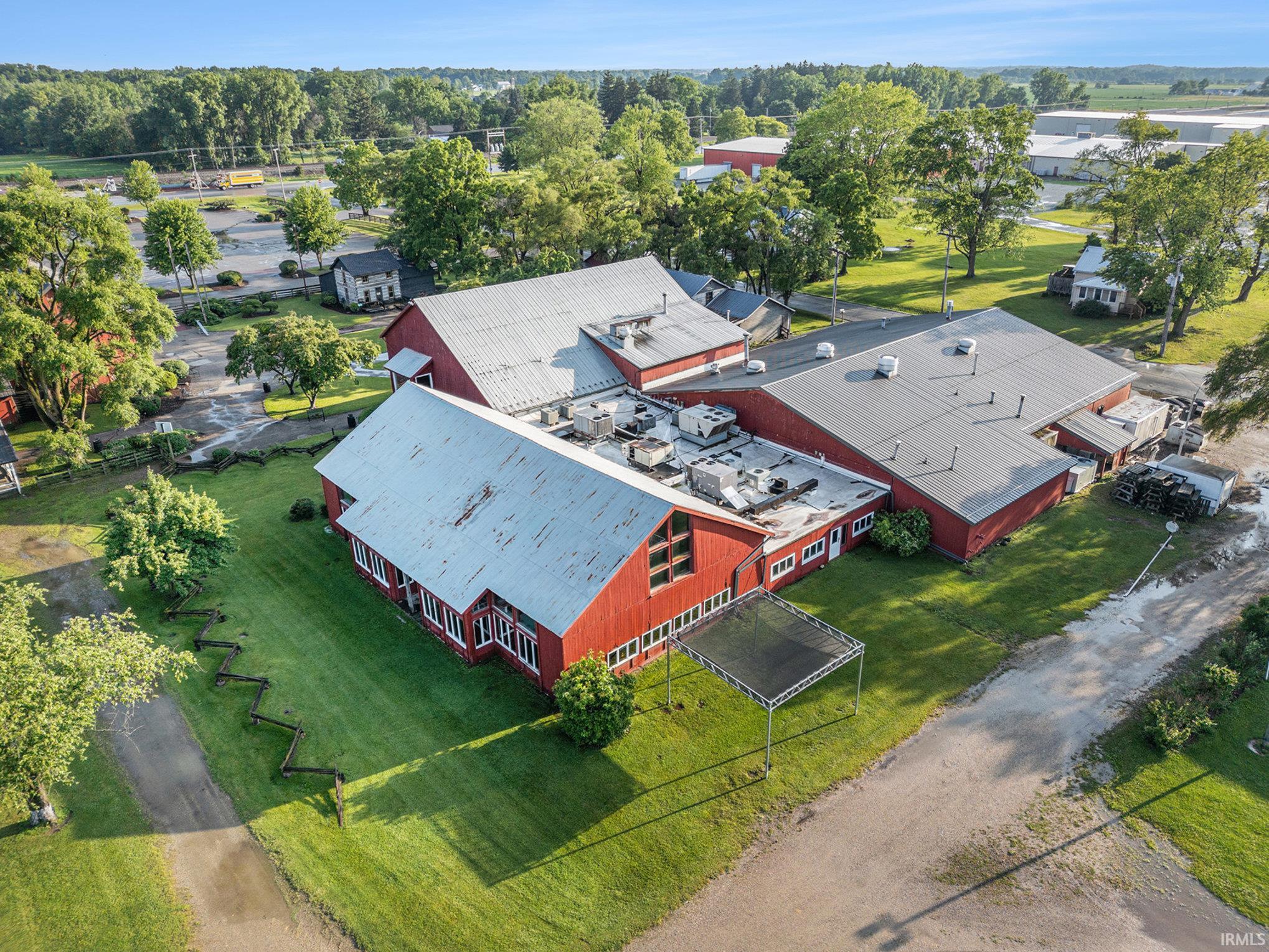 1600 W Market Street Nappanee IN 46550