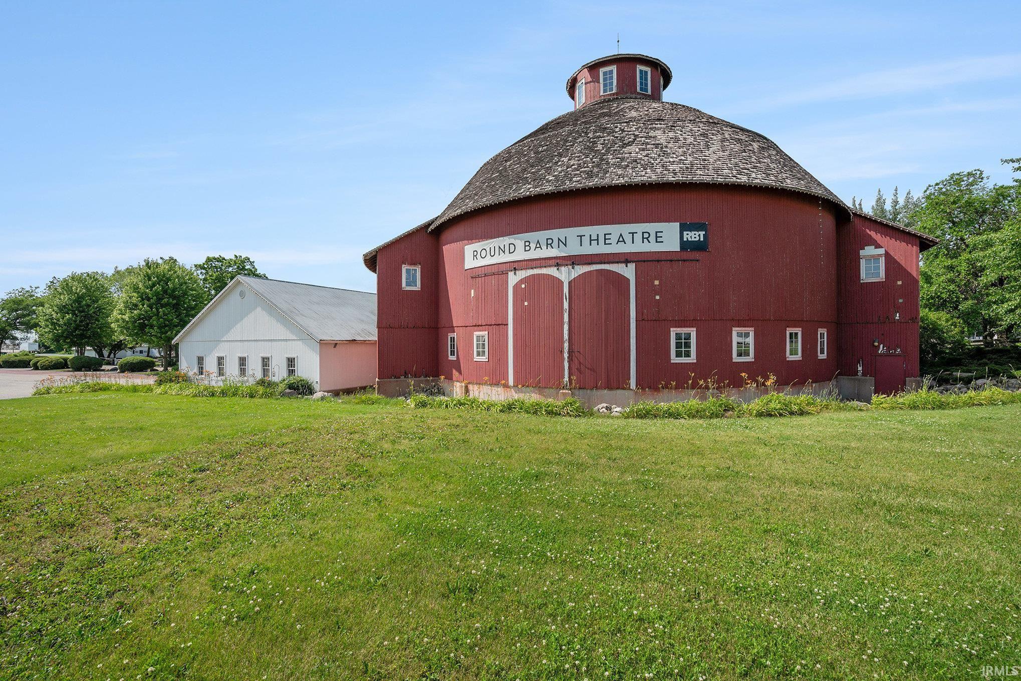 1600 W Market Street Nappanee IN 46550