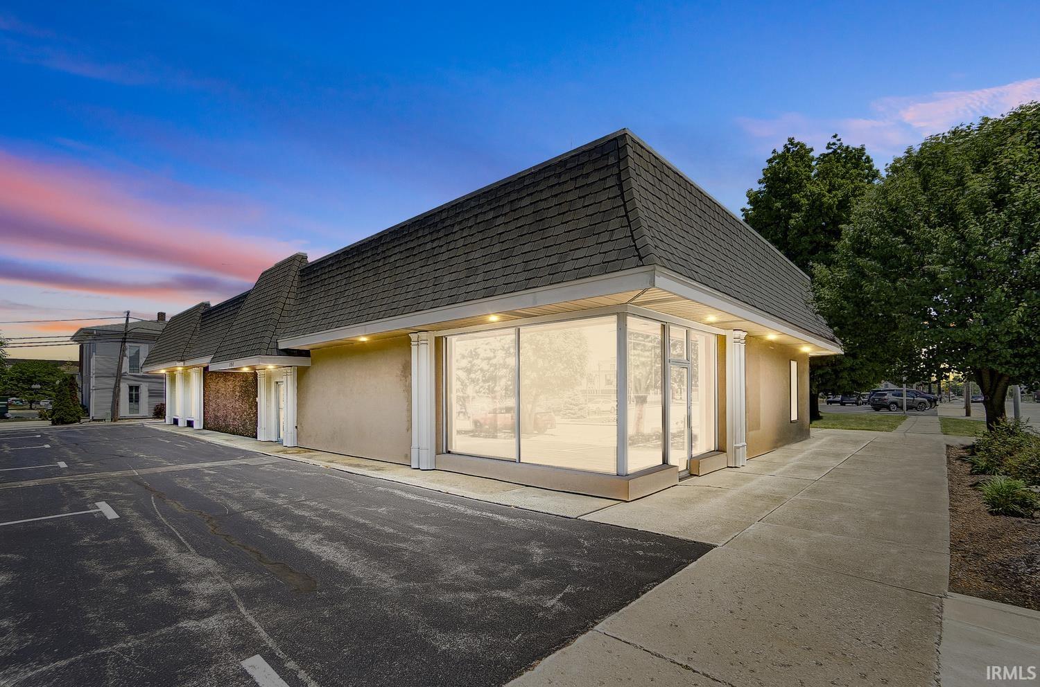 151 S High Street Warsaw IN 46580