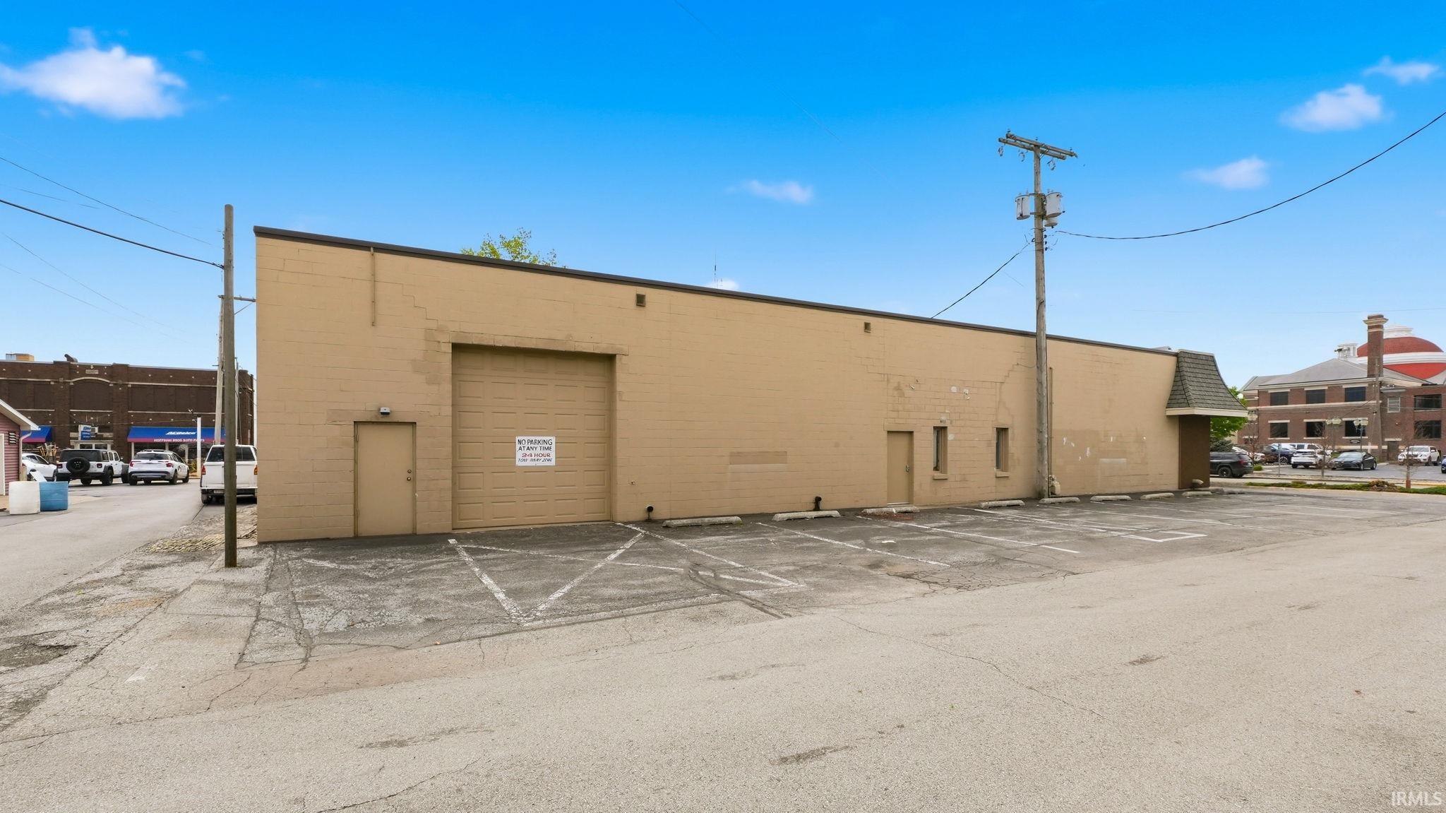 151 S High Street Warsaw IN 46580