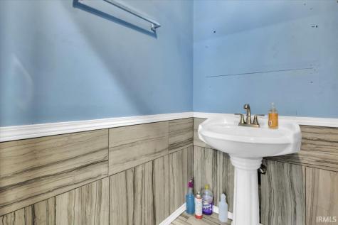 15 E Riverside Drive Evansville IN 47713