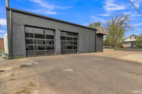 15 E Riverside Drive Evansville IN 47713