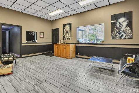 15 E Riverside Drive Evansville IN 47713