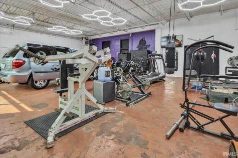 15 E Riverside Drive Evansville IN 47713