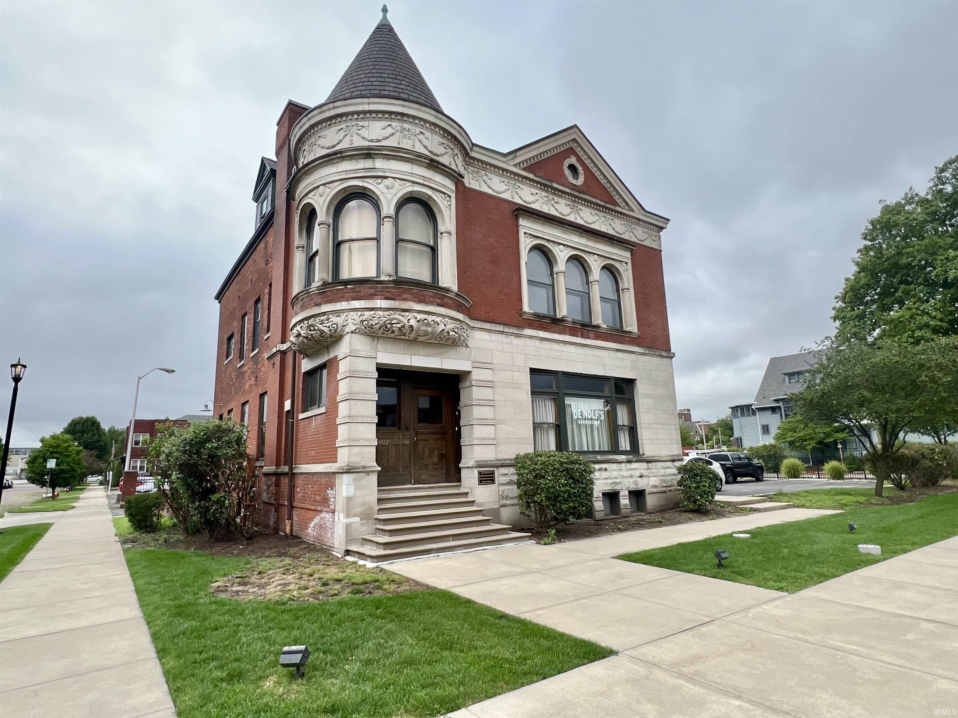 402 W Washington Drive South Bend IN 46601