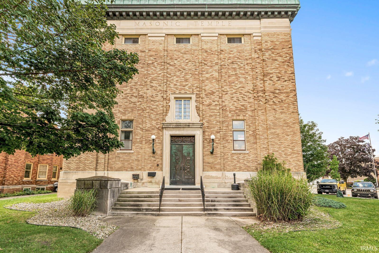 301 S 5th Street Goshen IN 46528