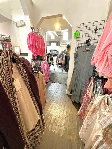 12 N Main St Street Linton IN 47441
