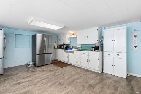 304 W Main Street Syracuse IN 46567