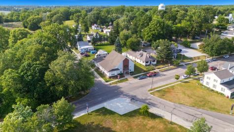 304 W Main Street Syracuse IN 46567