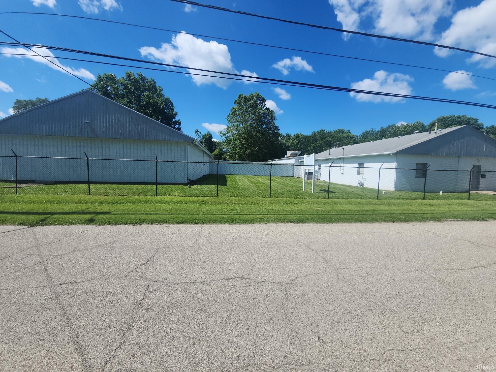 1509 Woodlawn Avenue Logansport IN 46947