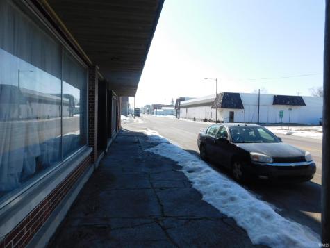 255 N Union Street Pennville IN 47369