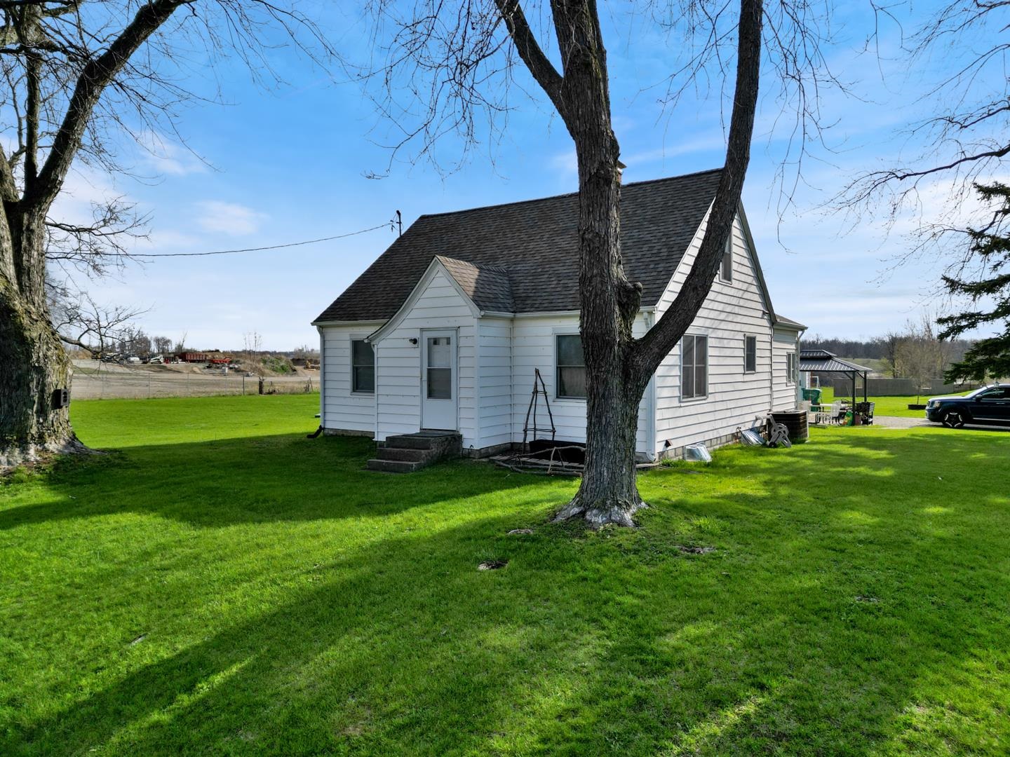 5290 N State Road 15 Road Warsaw IN 46582