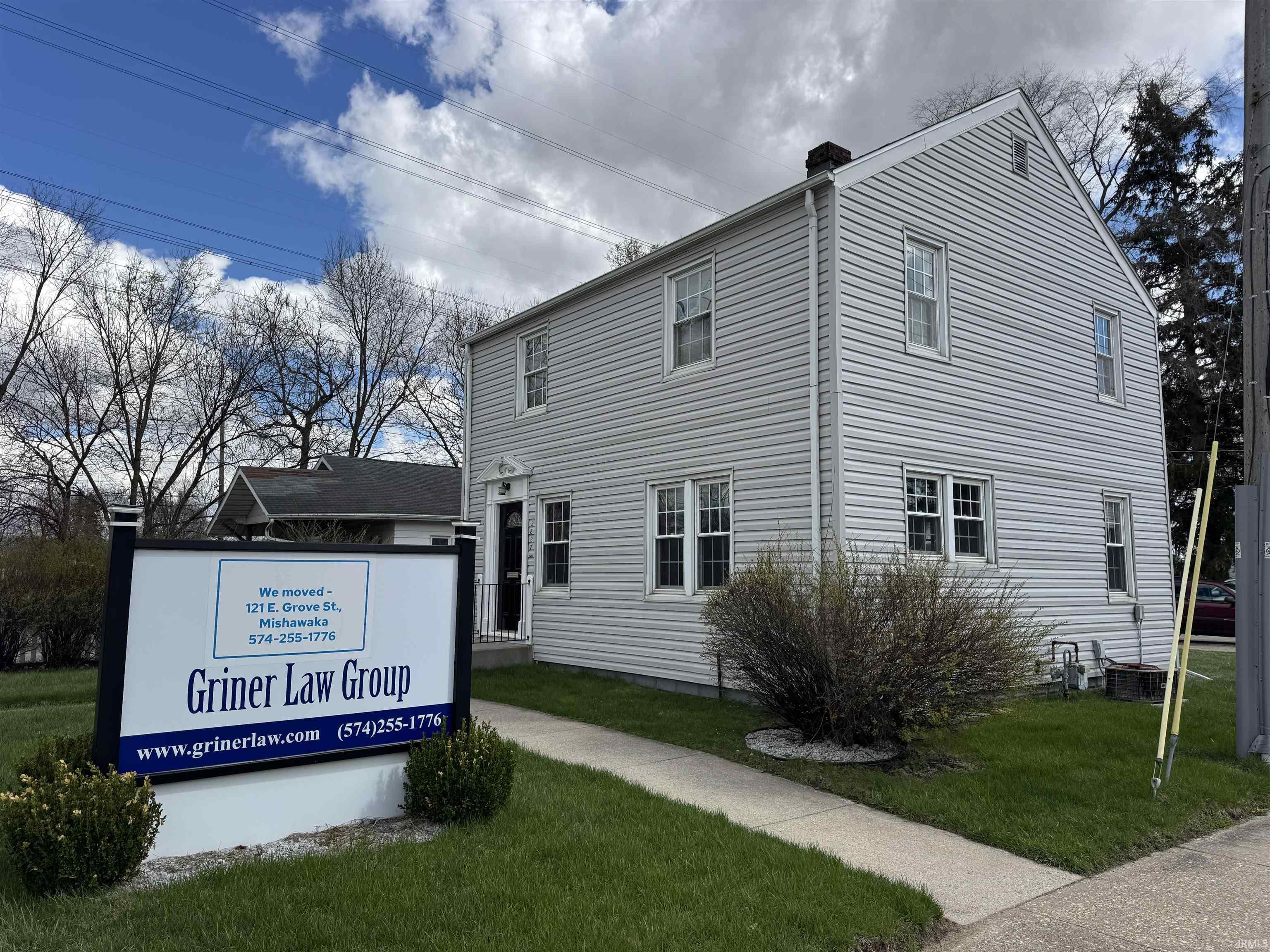 2827 Lincolnway Street Mishawaka IN 46544