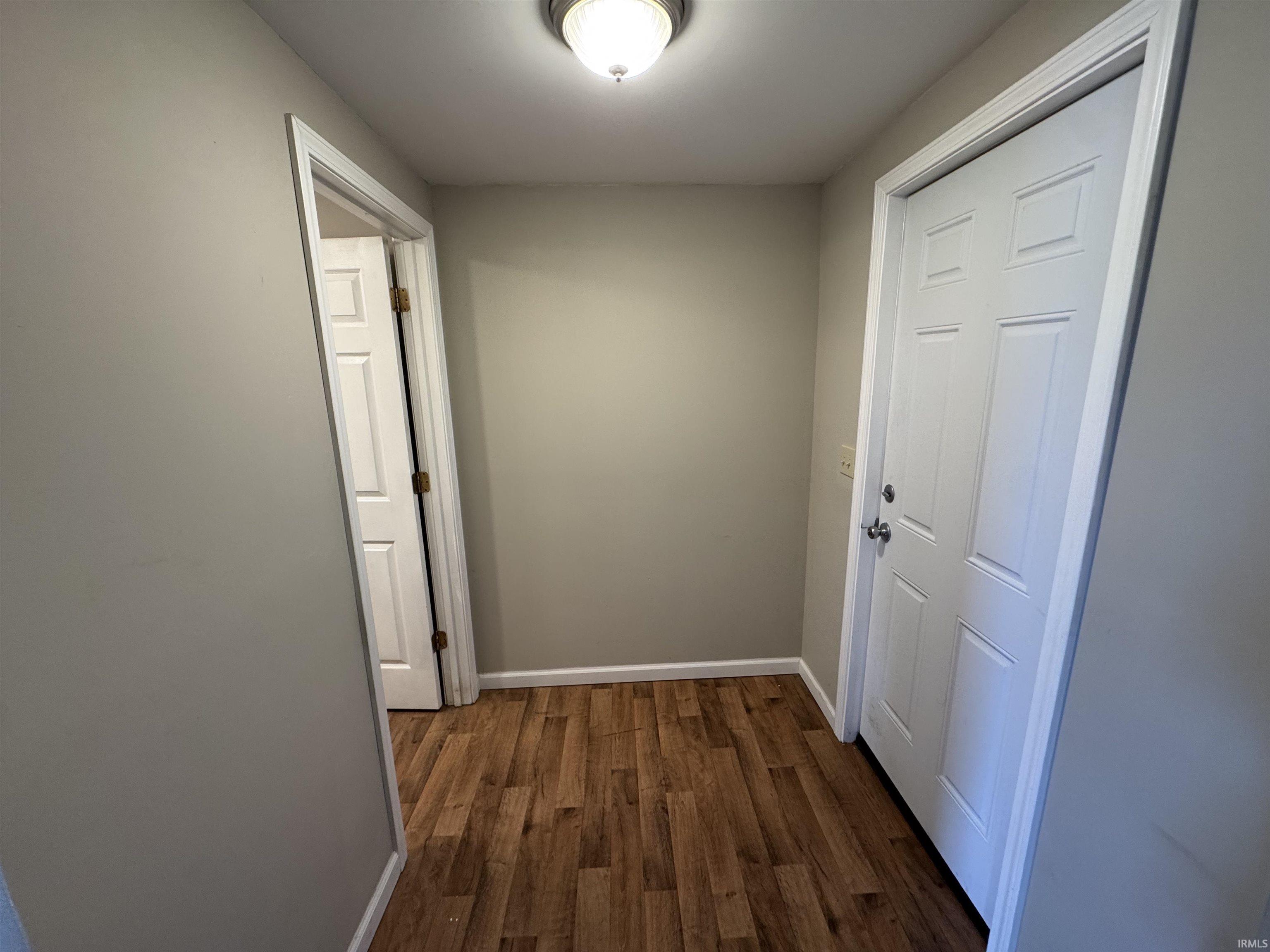 2827 Lincolnway Street Mishawaka IN 46544
