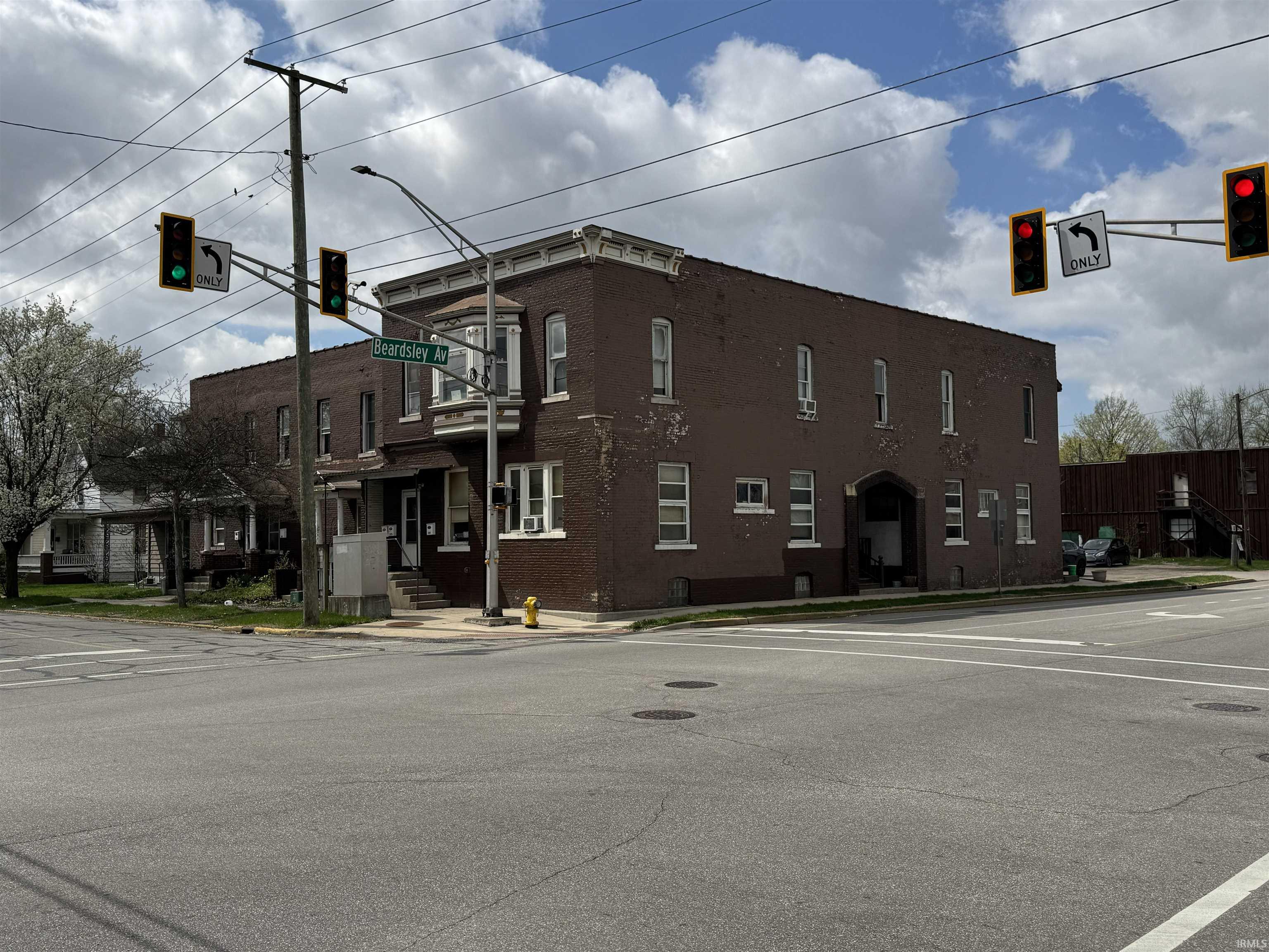 701 W Beardsley Avenue Elkhart IN 46514