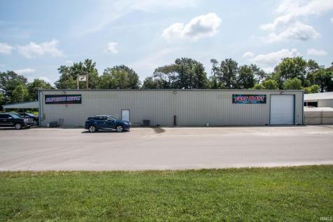 7362 N Russell Drive Bicknell IN 47512