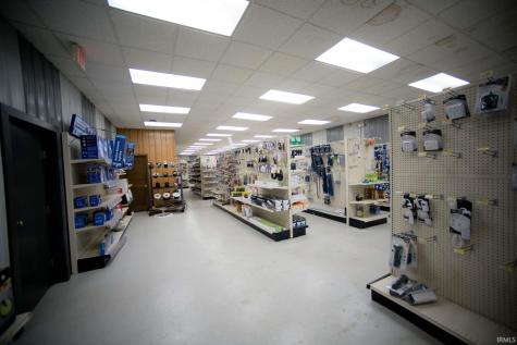 7362 N Russell Drive Bicknell IN 47512