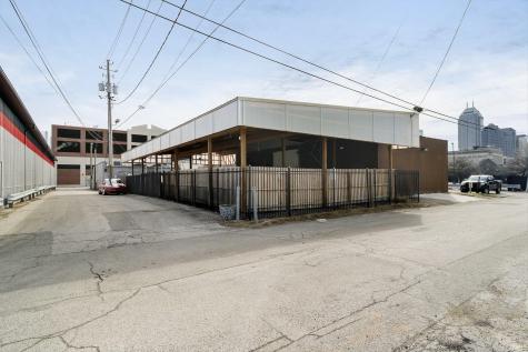 822 N Illinois Street Indianapolis IN 46204
