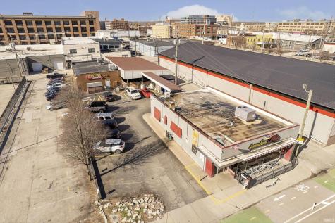 822 N Illinois Street Indianapolis IN 46204