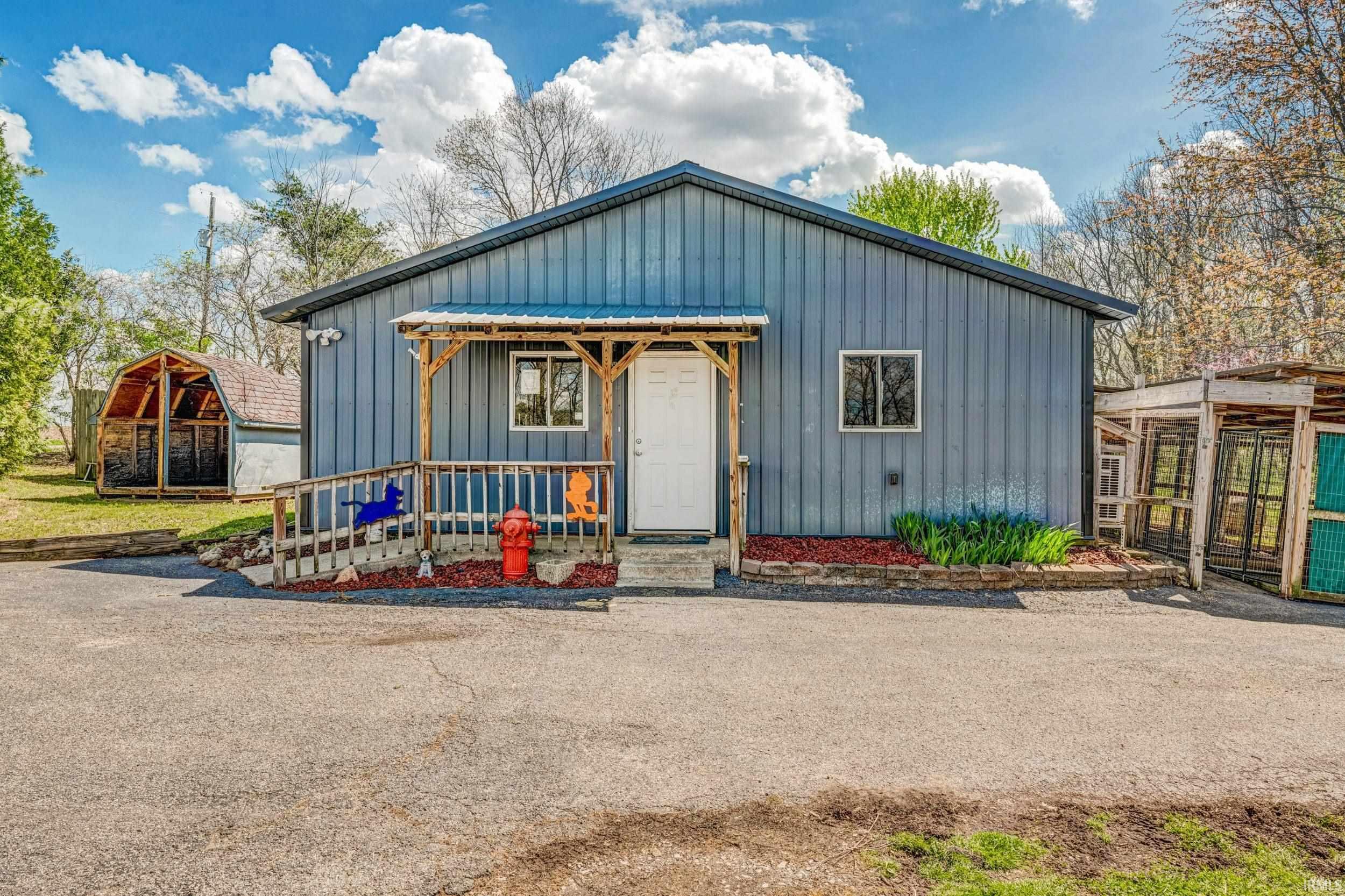 1344 E 500 N Albion IN 46701