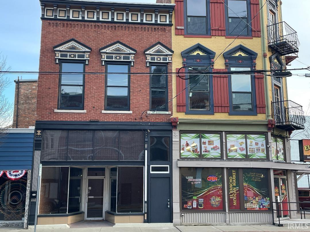 5 E Market Street Huntington IN 46750