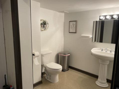 5 E Market Street Huntington IN 46750
