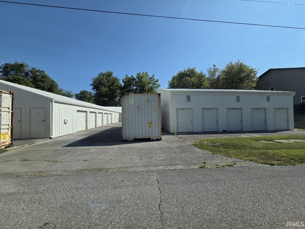 203 N 5th Street Petersburg IN 47567