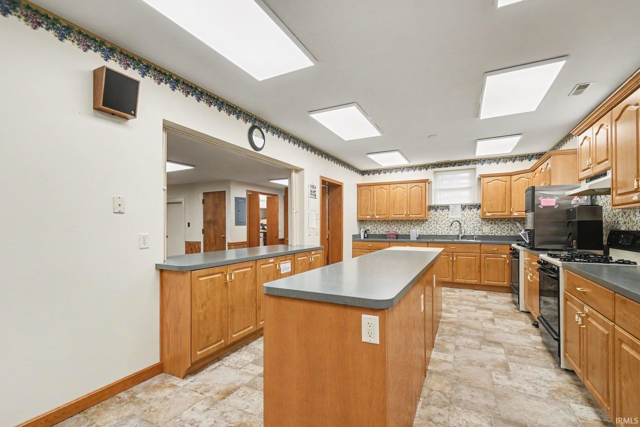 206 Mill Street Middlebury IN 46540
